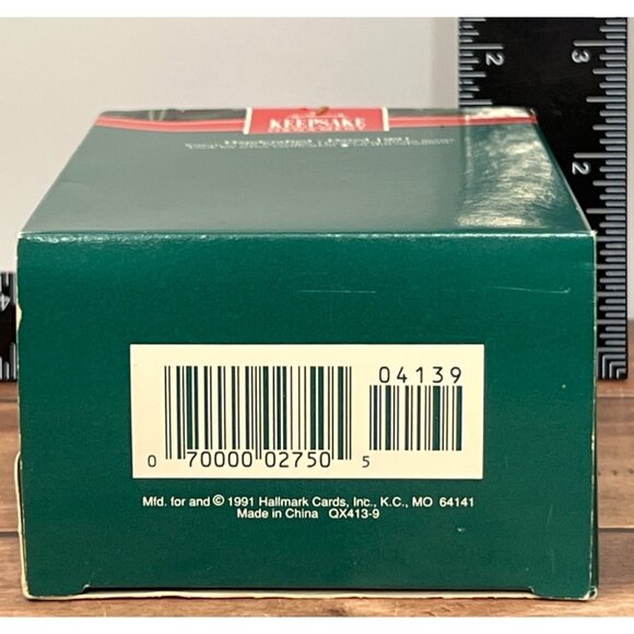 1991 HALLMARK KEEPSAKE ORNAMENT QX413-9 FIRE STATION DALMATION - Picture 3 of 8